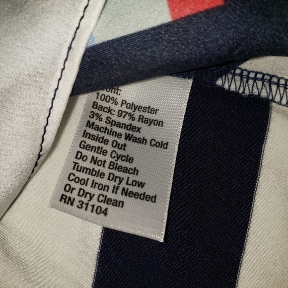 𝅺CYNTHIA Rowley shirt medium - Picture 5 of 6